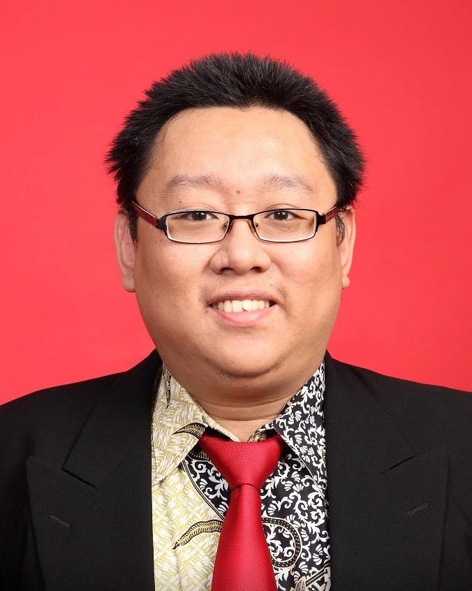 Yohanes Calvinus, ST, MT  NIK 10309005 (2).JPG